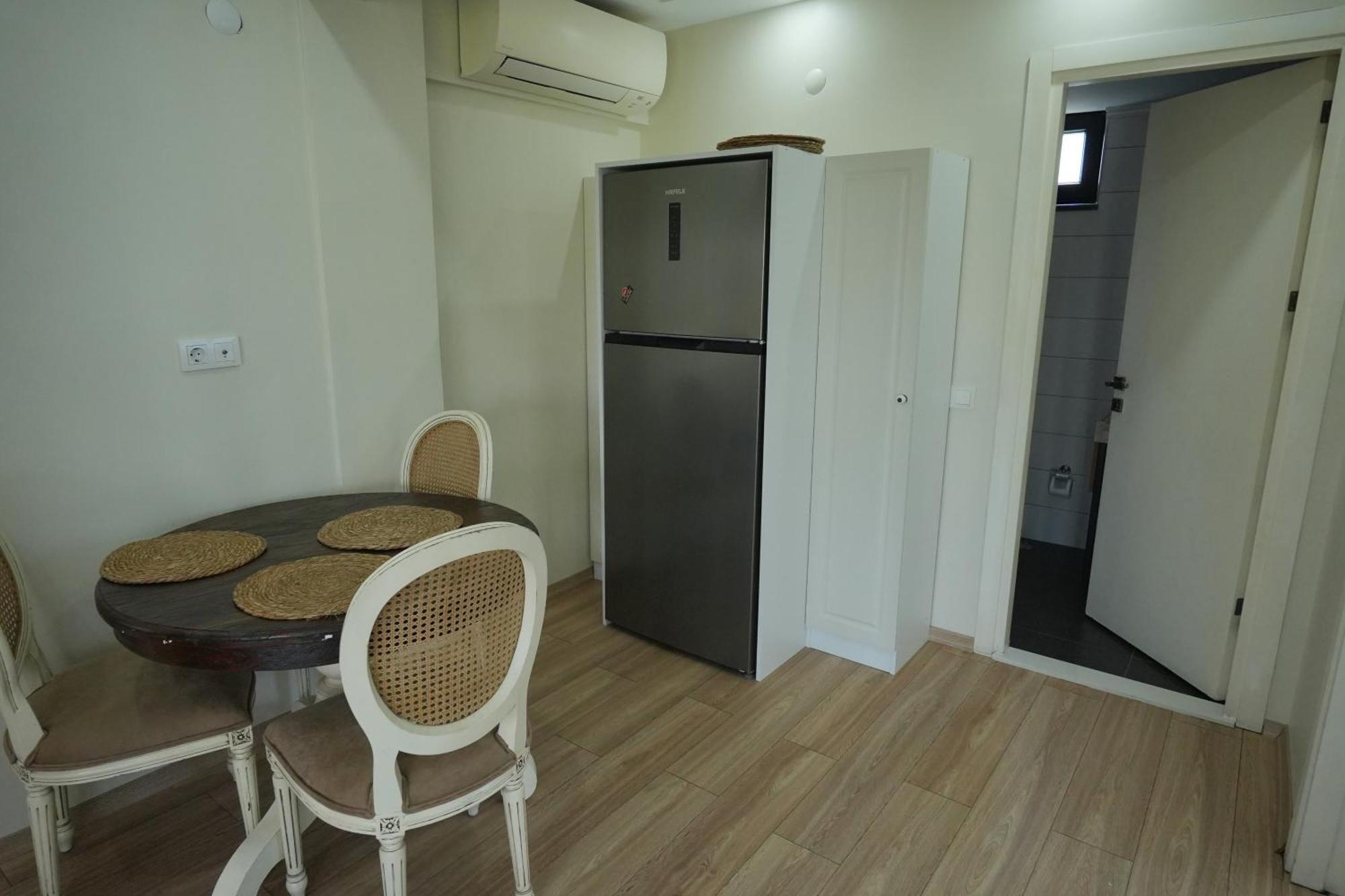 Sapanca Cayir Cimen Otel Екстериор снимка