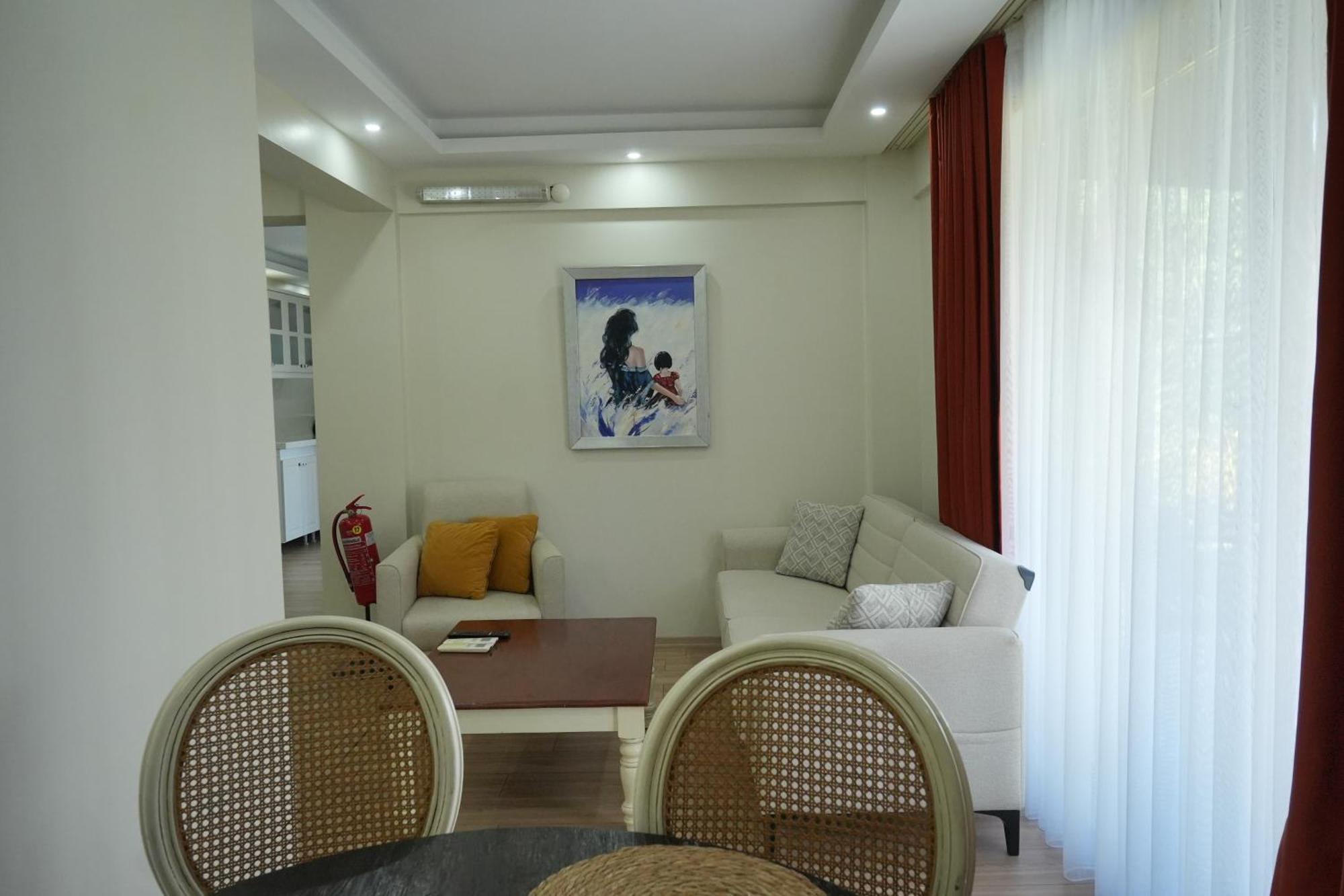 Sapanca Cayir Cimen Otel Екстериор снимка
