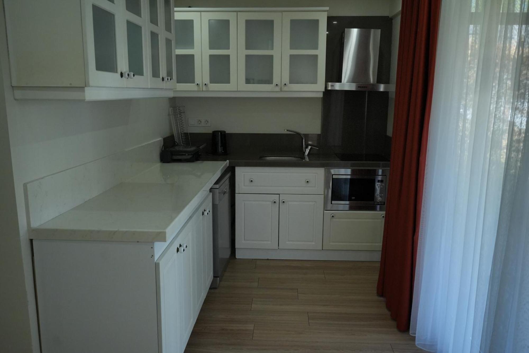 Sapanca Cayir Cimen Otel Екстериор снимка