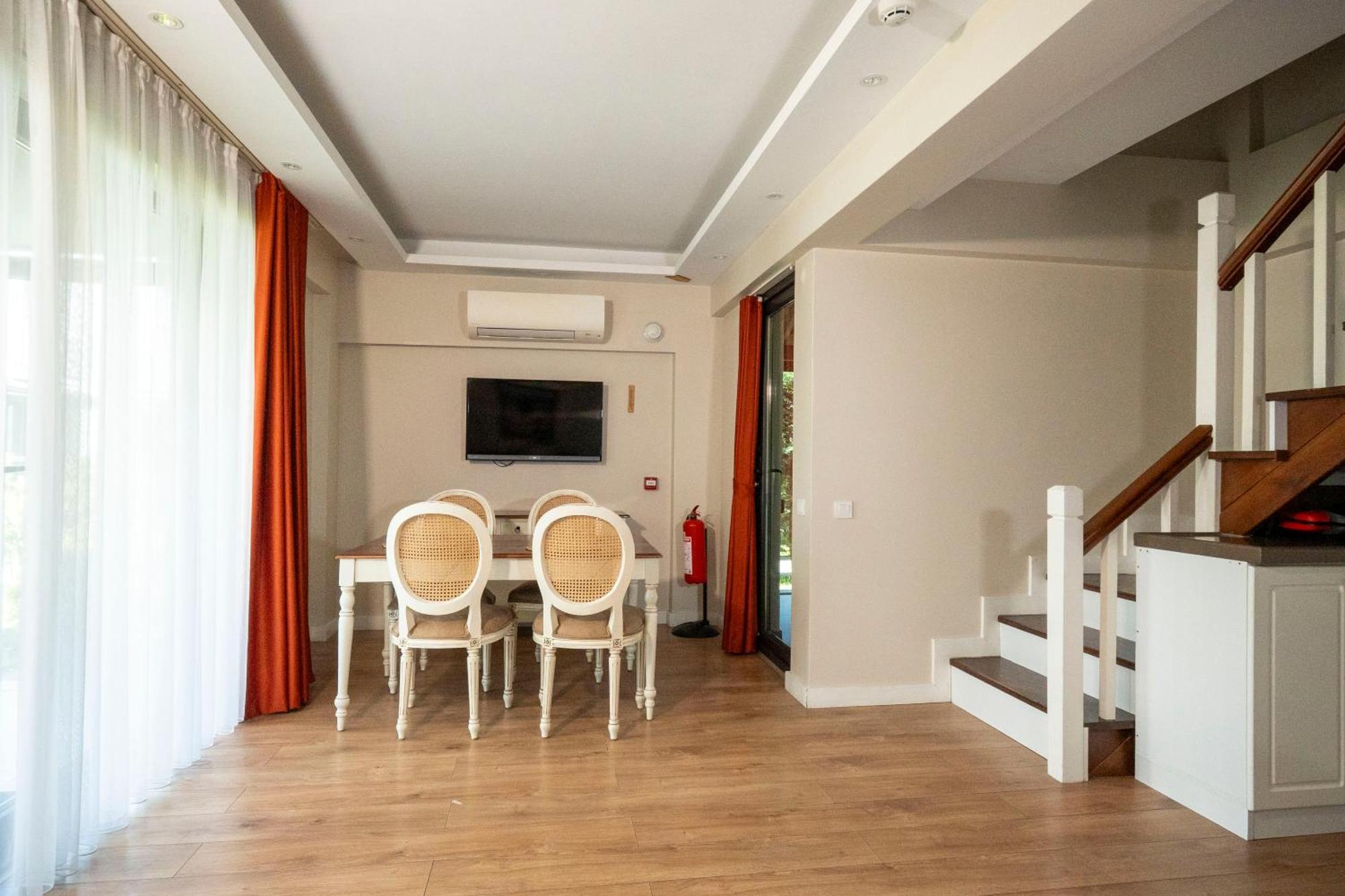 Sapanca Cayir Cimen Otel Екстериор снимка